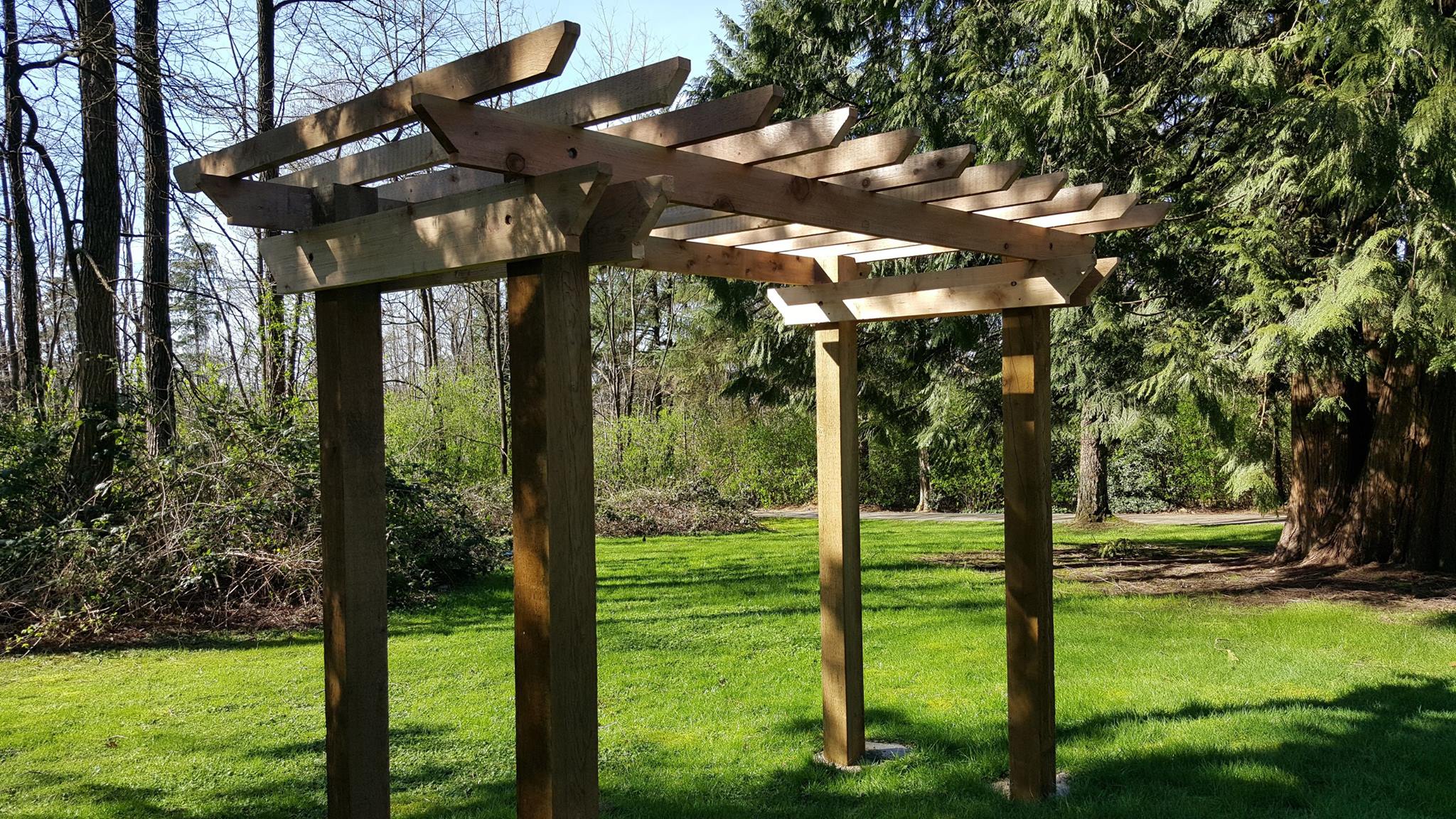 Custom Cedar Trellis Installation